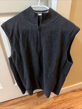 G/FORE Men's Dark Gray Zip Mock-Neck Sweater Vest